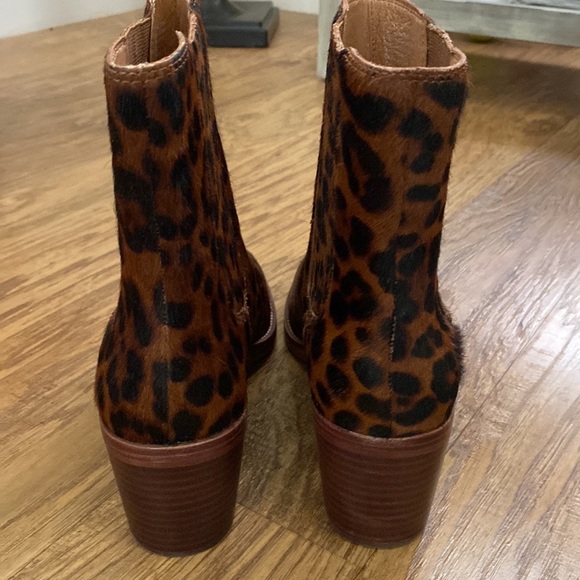 Madewell Autumn High Chelsea Boot in Leopard Calf Hair - Picture 6 of 9